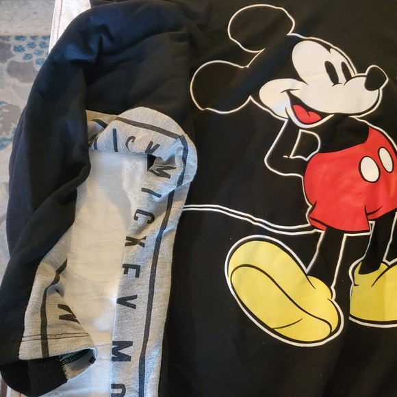 DISNEY Mickey Mouse Black Lightweight hooded Sweatshirt Size Junior XXXL(21) - Picture 4 of 7